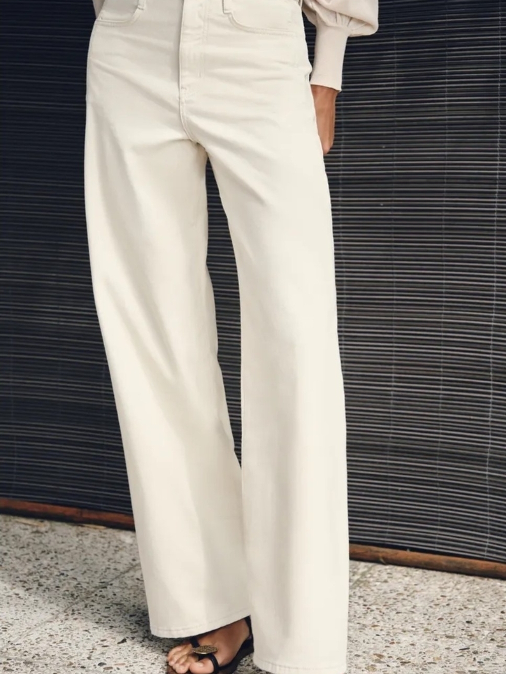 ZARA High Waist Wide Leg Jeans Womens US 4 Cream Ecru Off-White Rigid Canvas